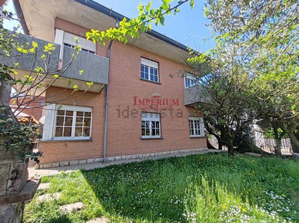 casa indipendente in vendita a Seveso