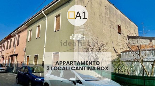 appartamento in vendita a Seveso in zona Baruccana