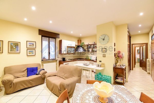 appartamento in vendita a Seveso