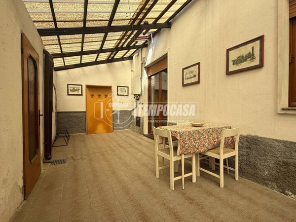 casa indipendente in vendita a Seveso