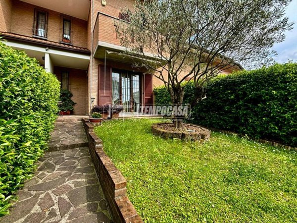 casa indipendente in vendita a Seveso
