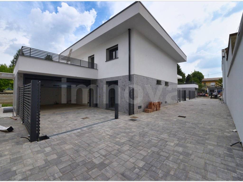casa indipendente in vendita a Seveso