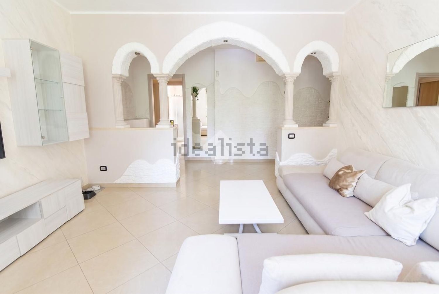 appartamento in vendita a Seveso in zona Baruccana