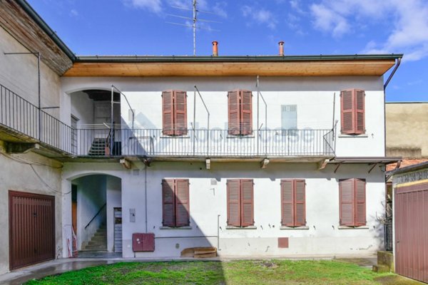 esavano in vendita a Seveso