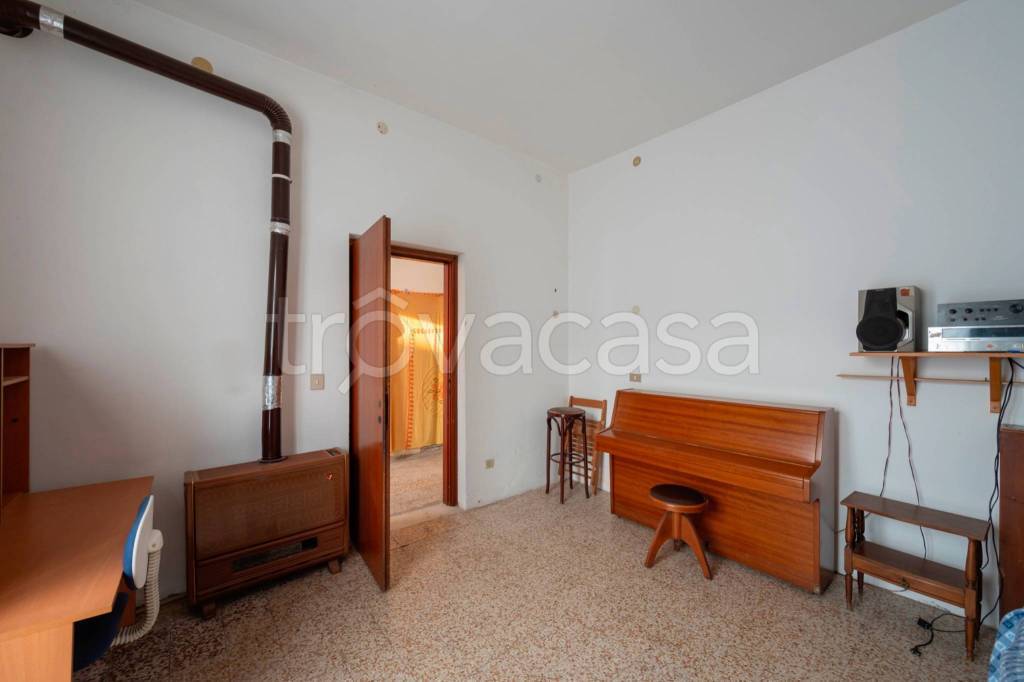 appartamento in vendita a Seveso in zona Baruccana