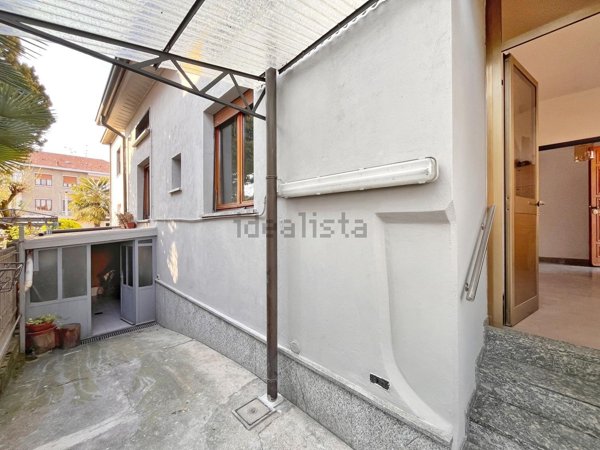 casa indipendente in vendita a Seveso in zona Baruccana
