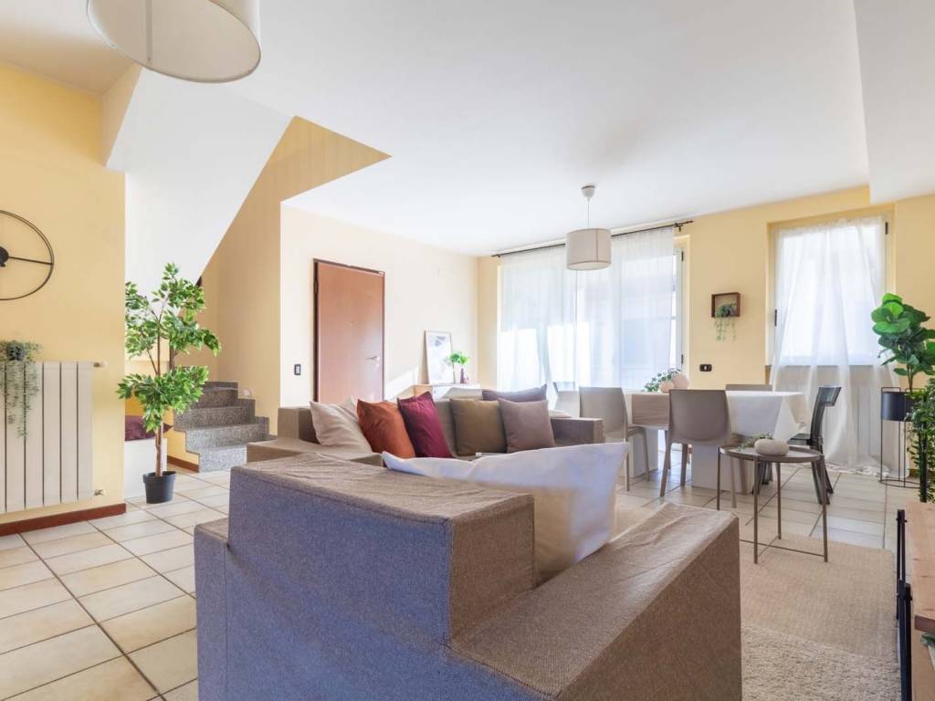 appartamento in vendita a Seveso
