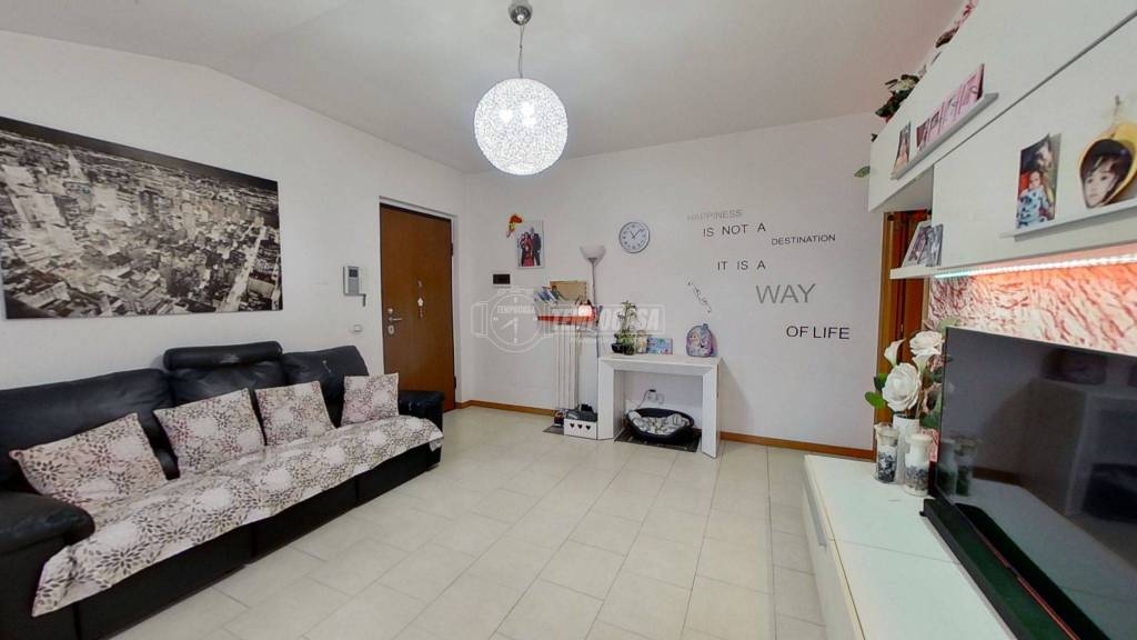 appartamento in vendita a Seveso in zona Baruccana
