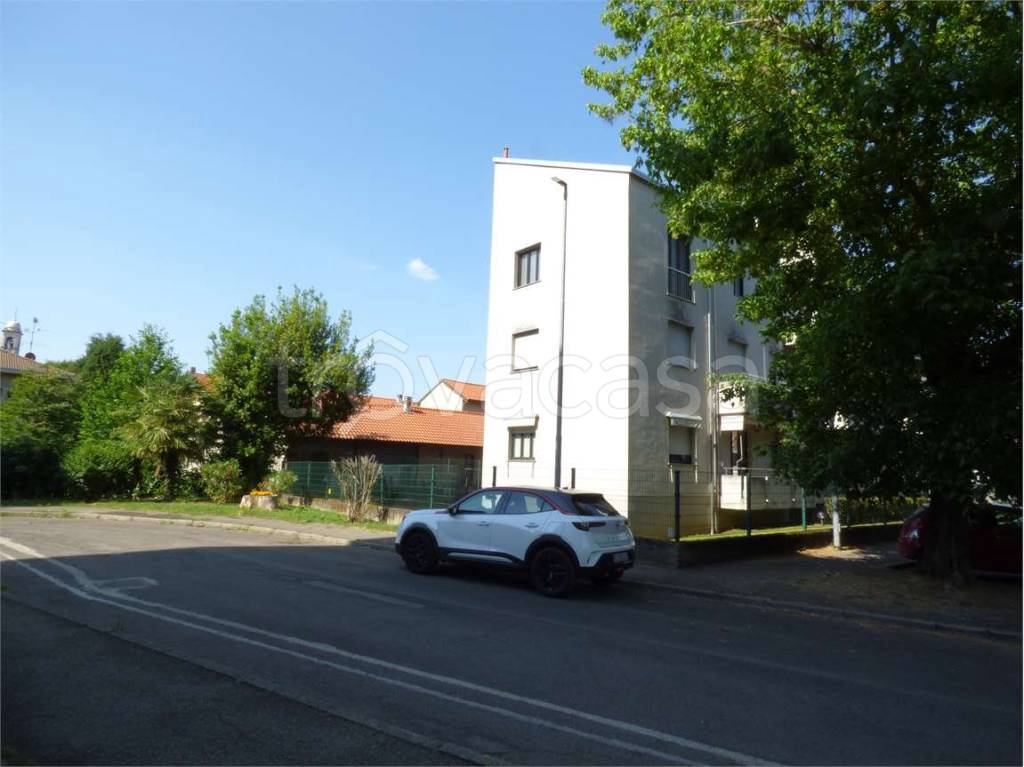 appartamento in vendita a Seveso
