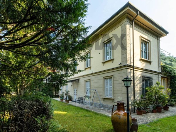 casa indipendente in vendita a Seveso in zona Baruccana
