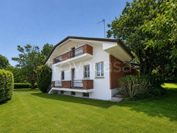 casa indipendente in vendita a Seveso in zona Baruccana