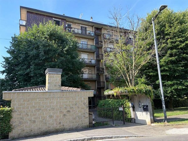 appartamento in vendita a Seveso in zona Baruccana
