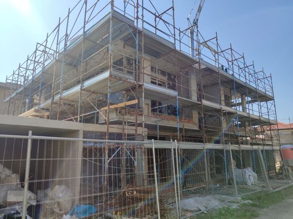 casa indipendente in vendita a Seveso in zona Baruccana