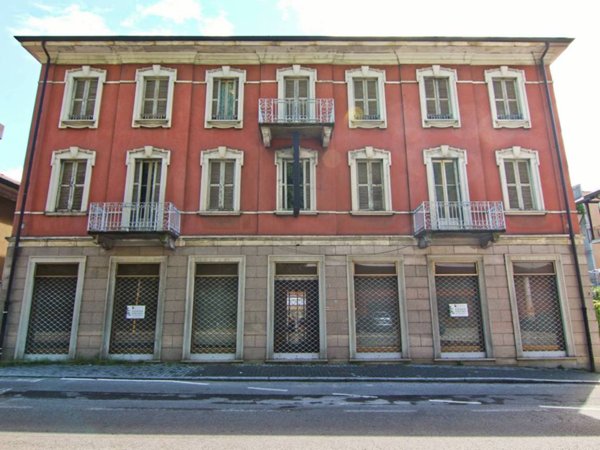 negozio in vendita a Seveso