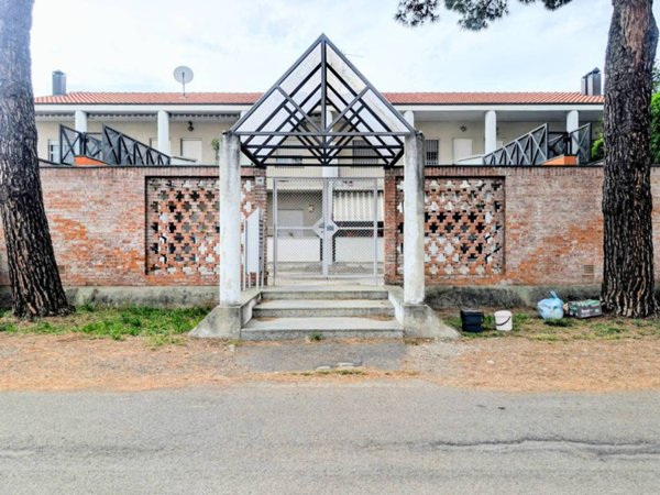 appartamento in vendita a Seveso in zona Baruccana
