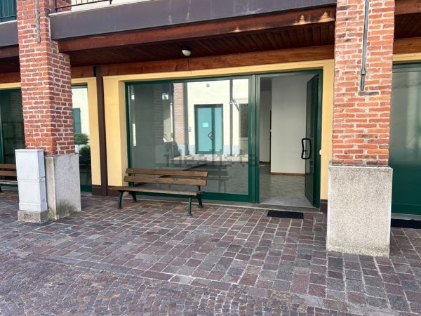 ufficio in vendita a Seveso
