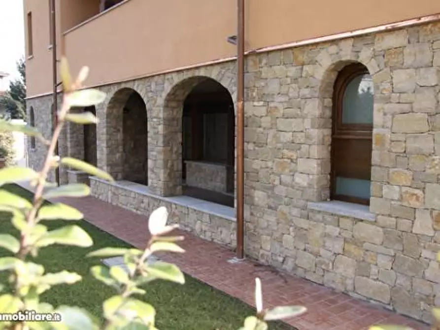 appartamento in vendita a Seveso in zona Baruccana