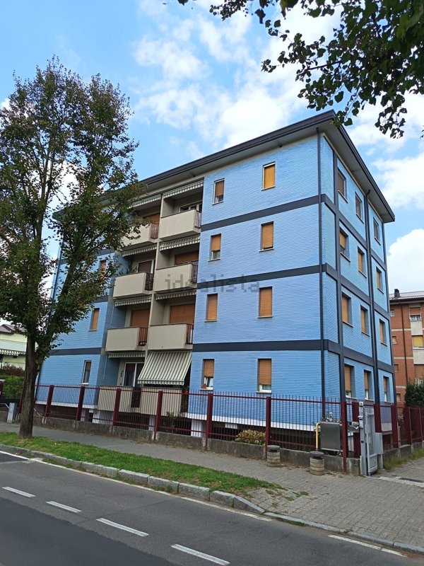 appartamento in vendita a Seveso in zona Baruccana