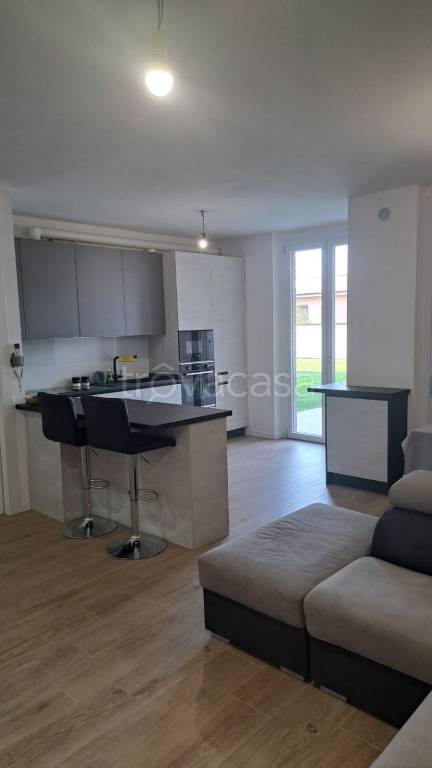 appartamento in vendita a Seveso in zona Baruccana