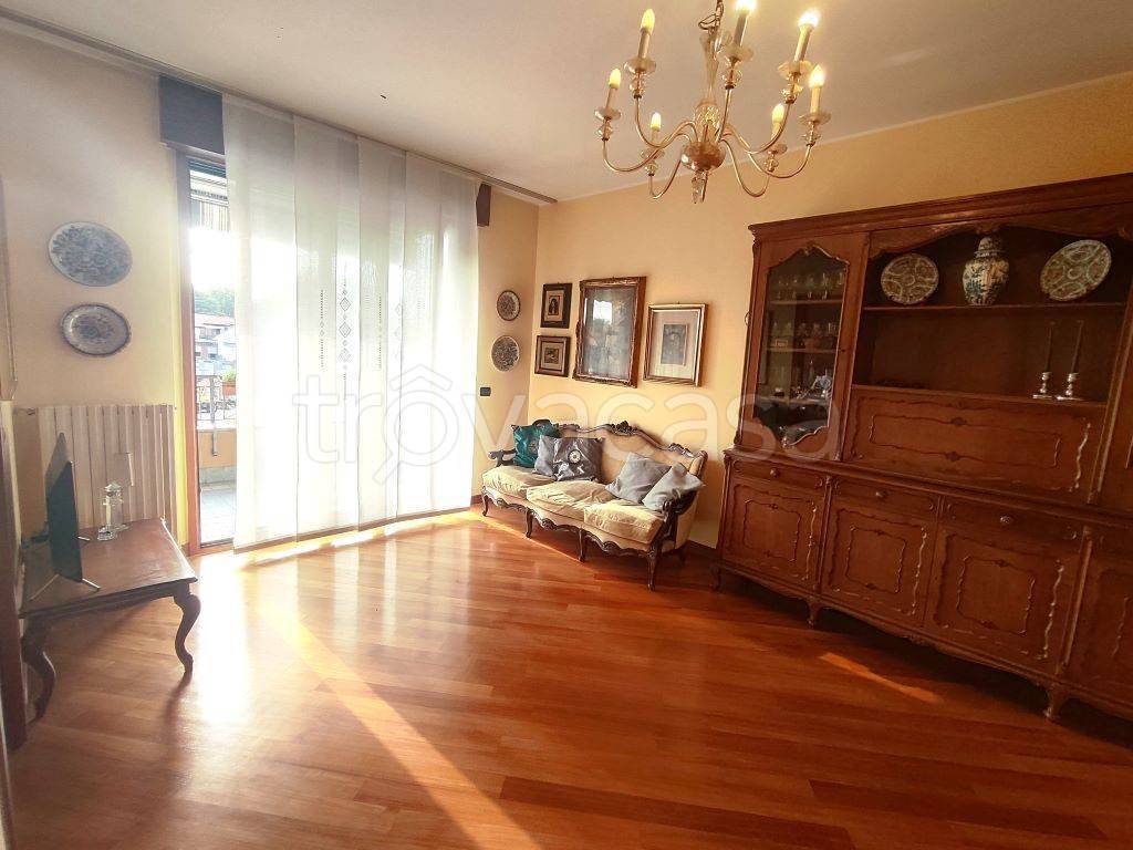 appartamento in vendita a Seveso