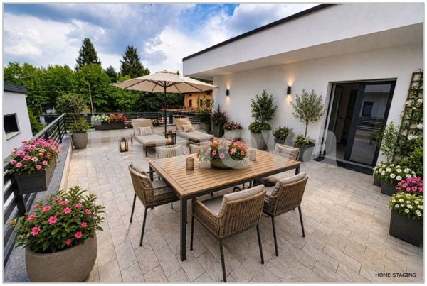 casa indipendente in vendita a Seveso