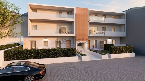 appartamento in vendita a Seveso in zona Baruccana