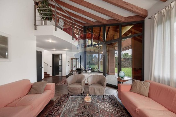 casa indipendente in vendita a Sovico
