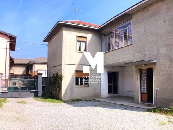 casa indipendente in vendita a Sovico
