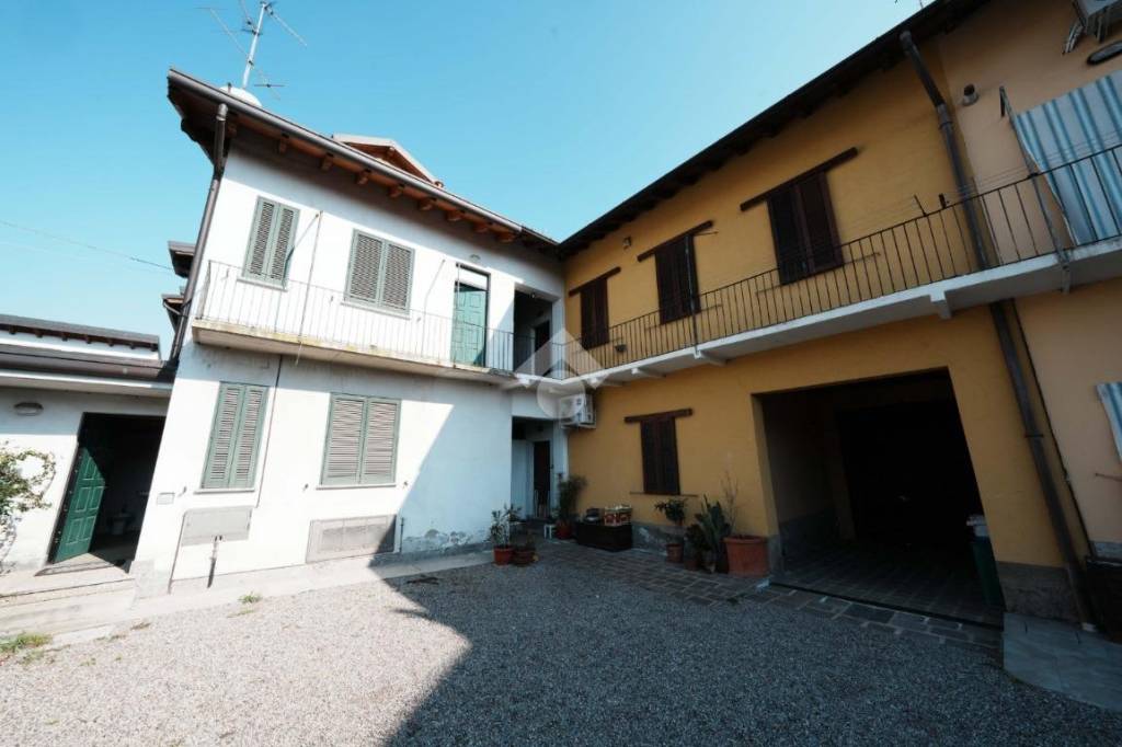 appartamento in vendita a Sovico
