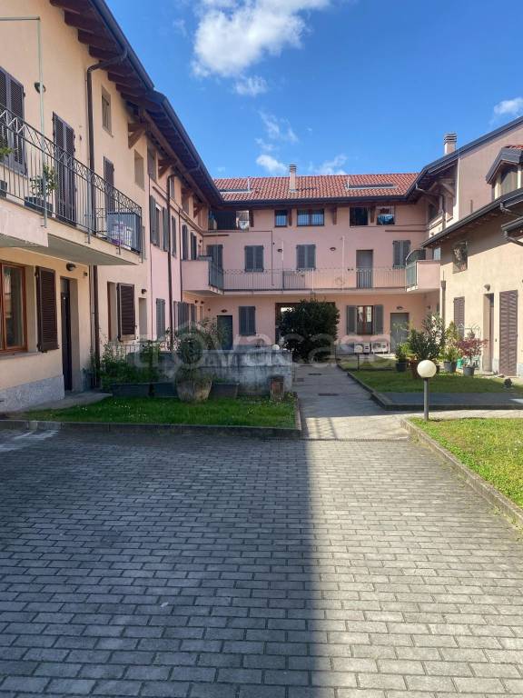 appartamento in vendita a Sovico