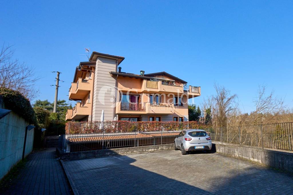 appartamento in vendita a Sovico