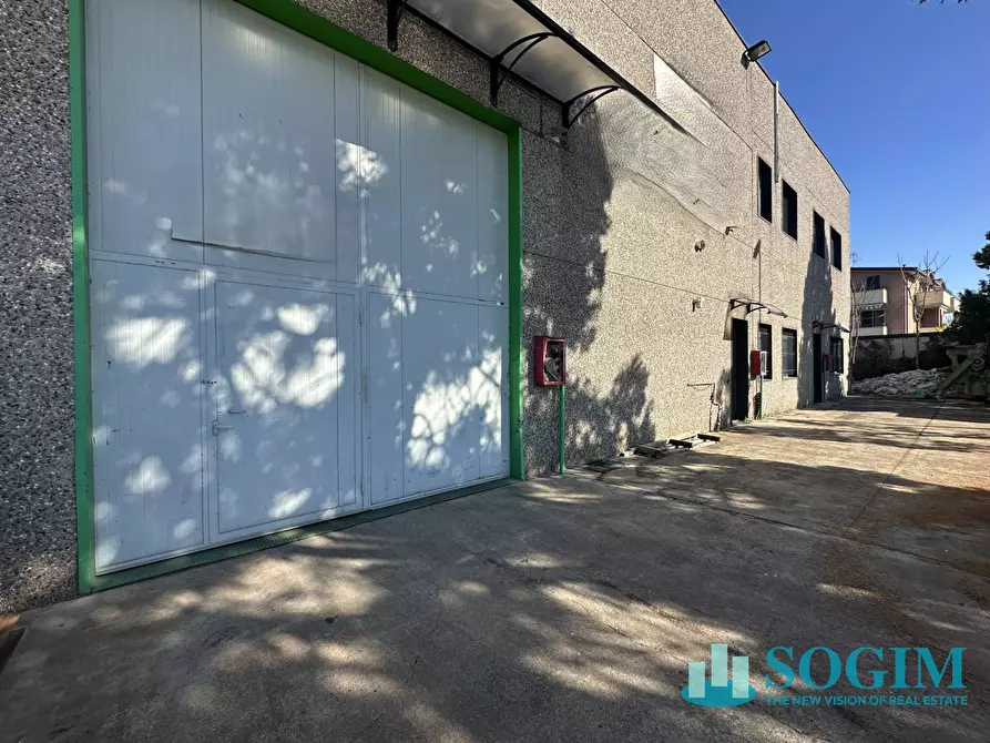 casale in vendita a Sovico