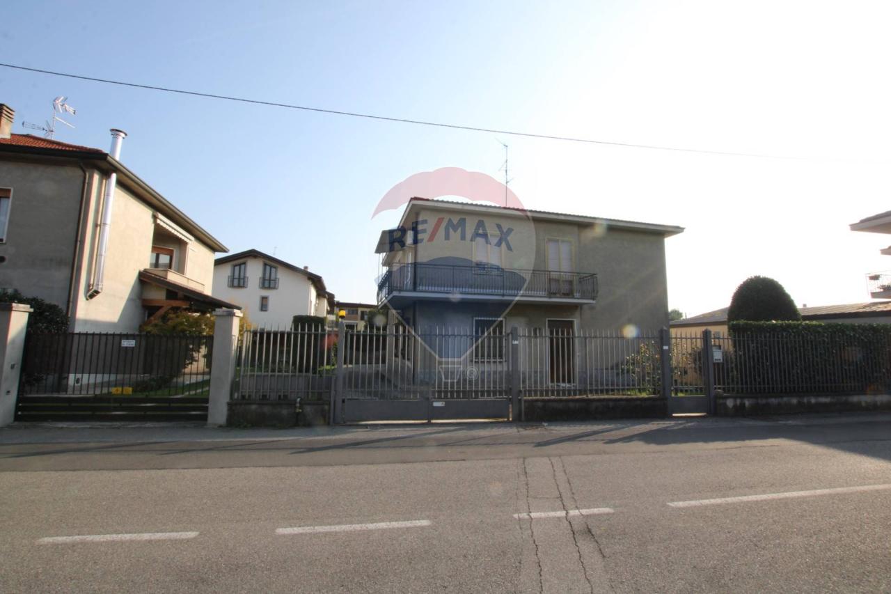 casa indipendente in vendita a Sovico