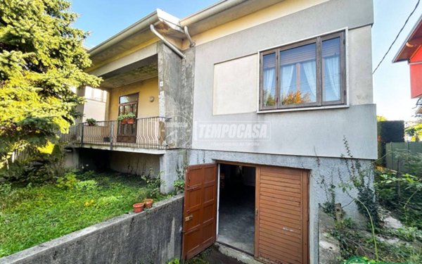 casa indipendente in vendita a Sovico