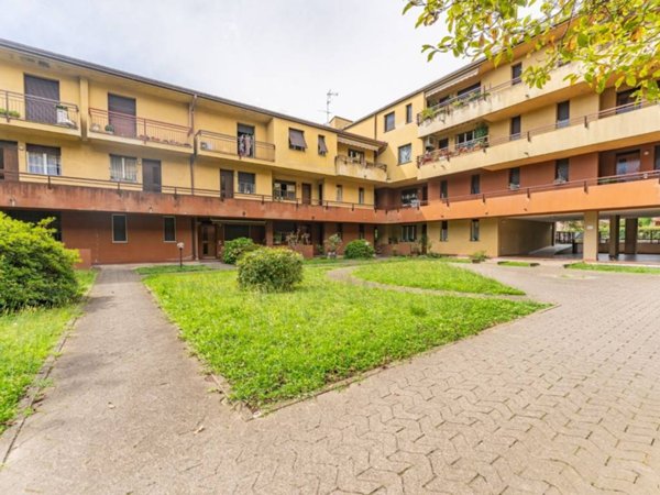 appartamento in vendita a Sovico