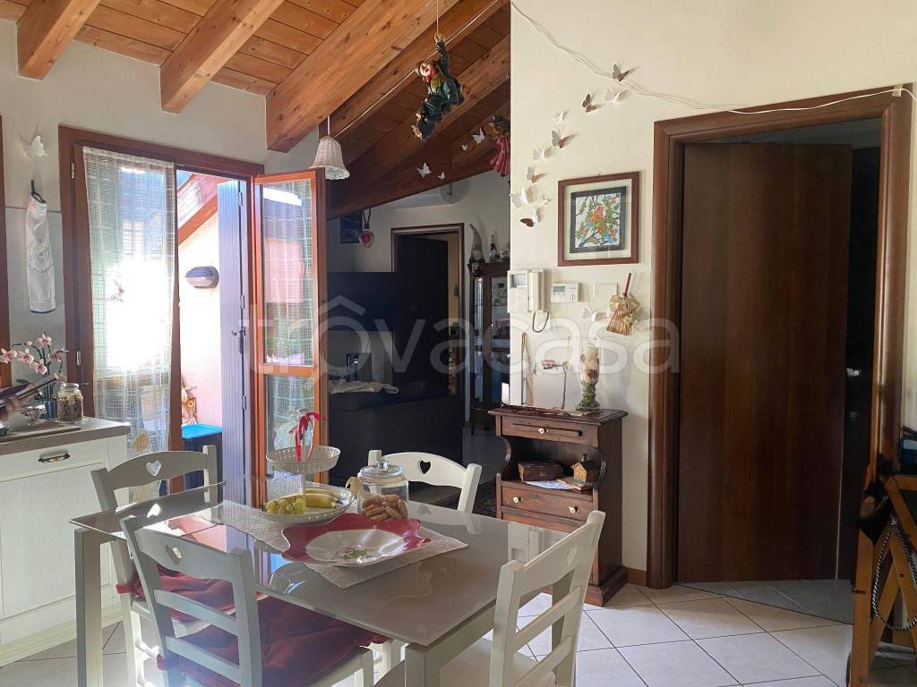 appartamento in vendita a Sovico