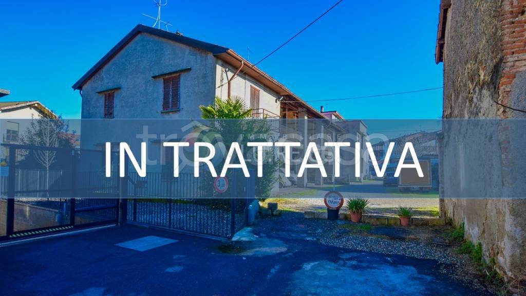 casa indipendente in vendita a Sovico