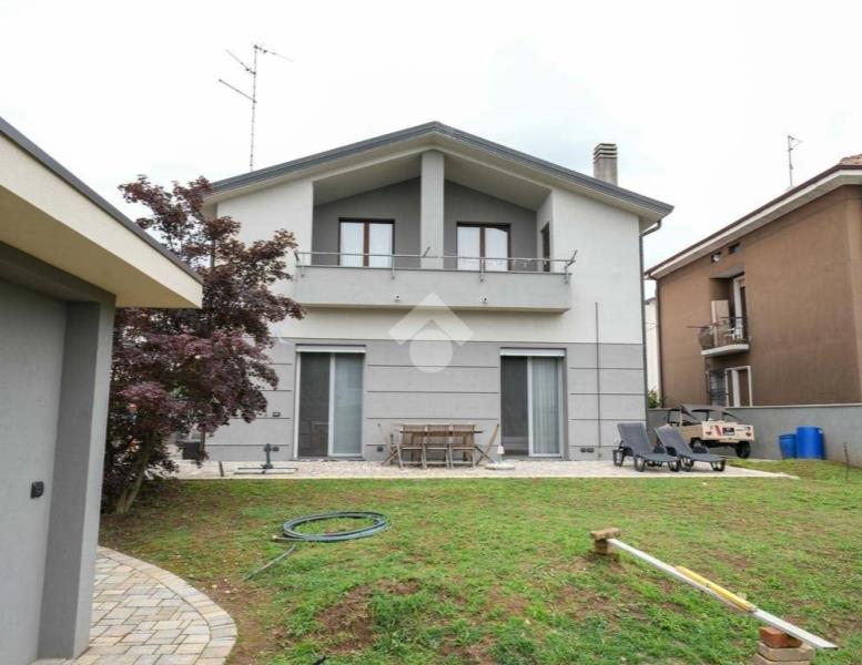 appartamento in vendita a Sovico