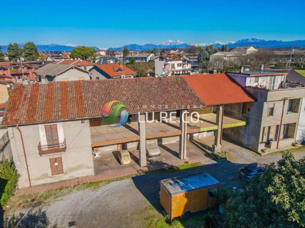 casa indipendente in vendita a Sovico