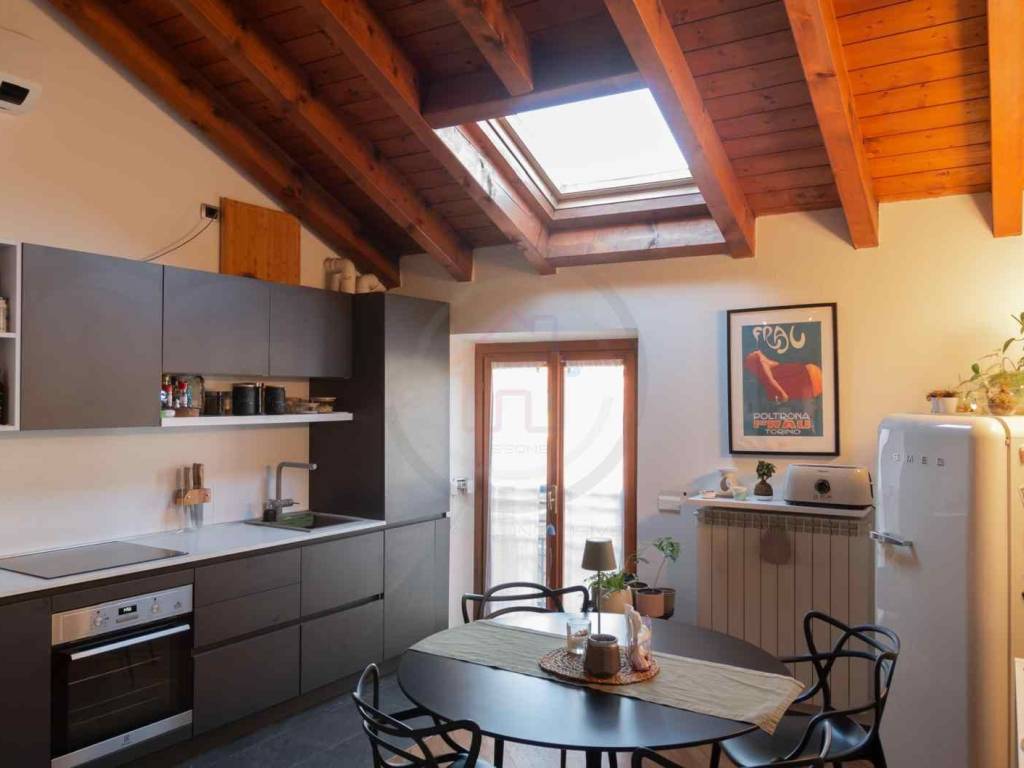 appartamento in vendita a Sovico