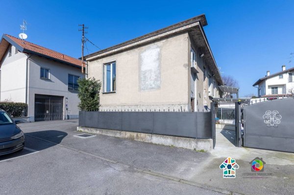 casa indipendente in vendita a Sovico