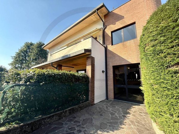 appartamento in vendita a Sovico