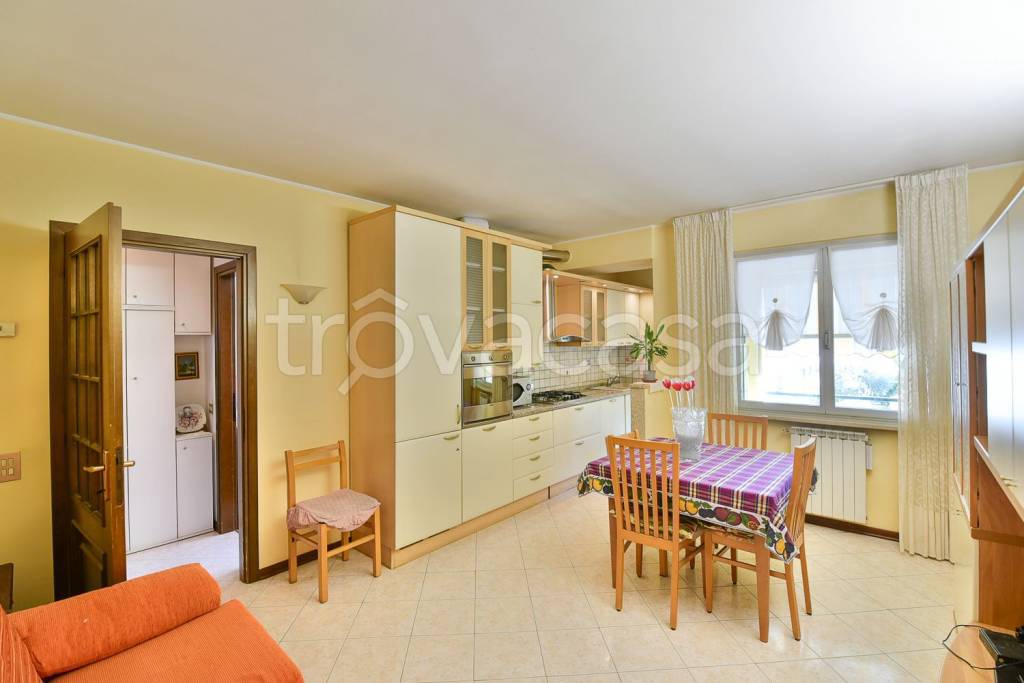 appartamento in vendita a Sovico