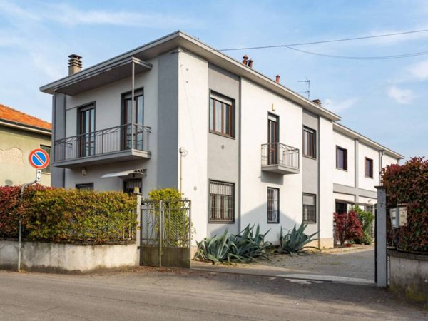 casa indipendente in vendita a Sovico