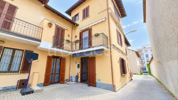 appartamento in vendita a Sovico