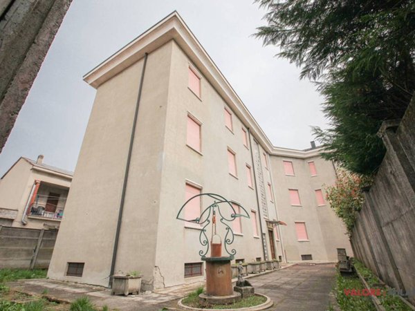 casa indipendente in vendita a Sovico