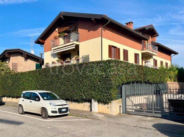appartamento in vendita a Sulbiate