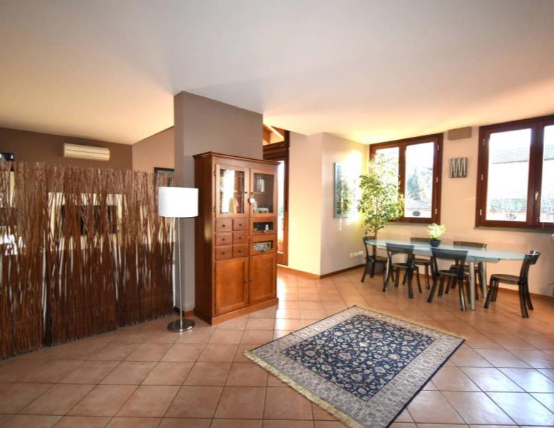 appartamento in vendita a Sulbiate