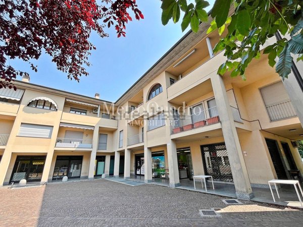 appartamento in vendita a Sulbiate in zona Sulbiate Inferiore