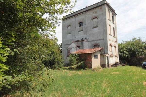 casa indipendente in vendita a Sulbiate
